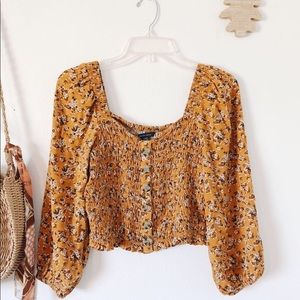 American Eagle Floral Crop Top